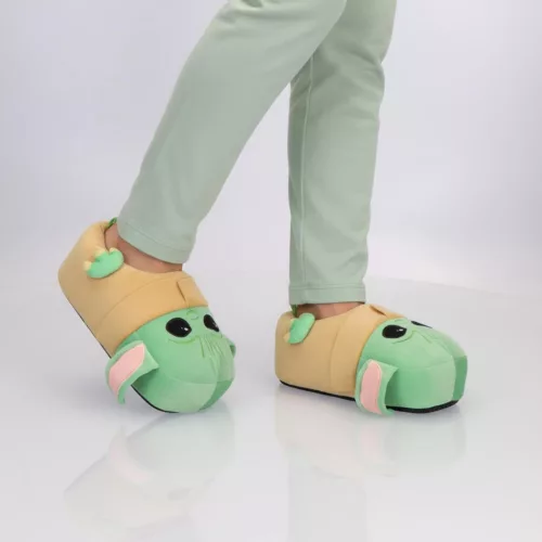 BABY YODA A Mandalóri extra puha 3D házi papucs (mamusz)