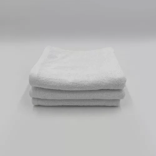 Fehér szállodai minőségű törölköző 400GSM anyagból 50x100 cm