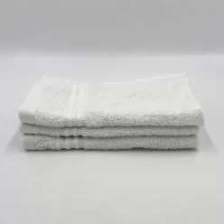   Fehér prémium szállodai minőségű törölköző kéztörlő 520GSM anyagból 30x50 cm