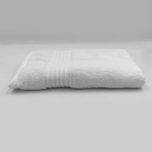 Fehér prémium szállodai minőségű törölköző 520GSM anyagból 70x140 cm